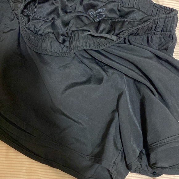 Nike Running Shorts 🖤 - Picture 2 of 2